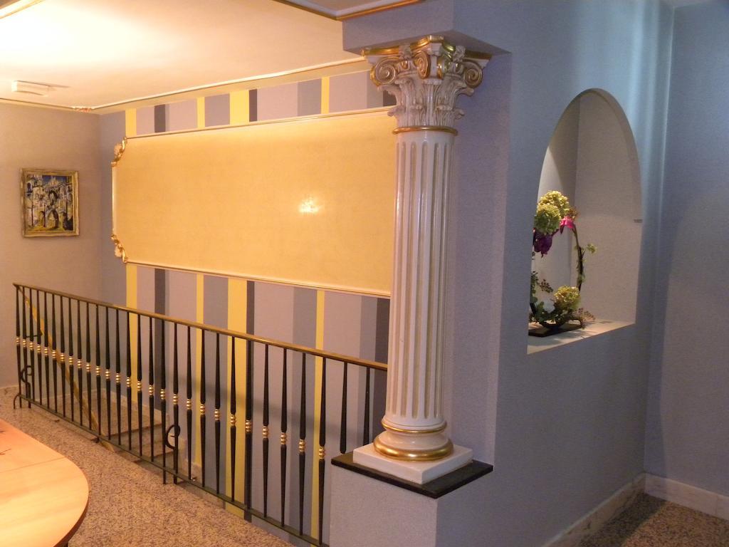 Hotel Duque De Calabria Manzanera Dış mekan fotoğraf